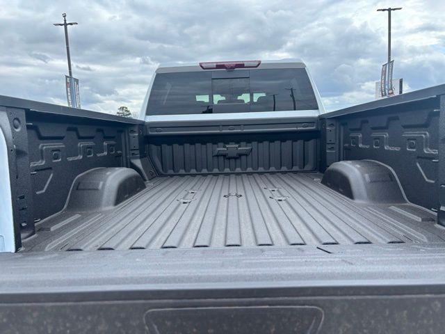 2026 Chevrolet Silverado 2500HD Crew Cab, Standard Bed, High Country, 4WD