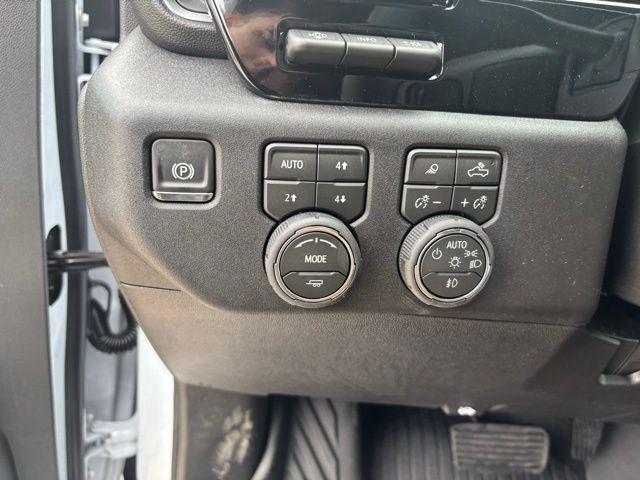 2026 Chevrolet Silverado 2500HD Crew Cab, Standard Bed, High Country, 4WD