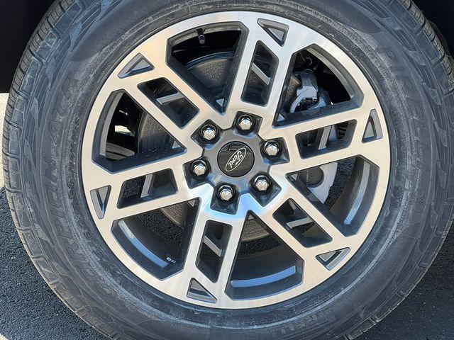 2026 Ford Expedition Max Active MAX