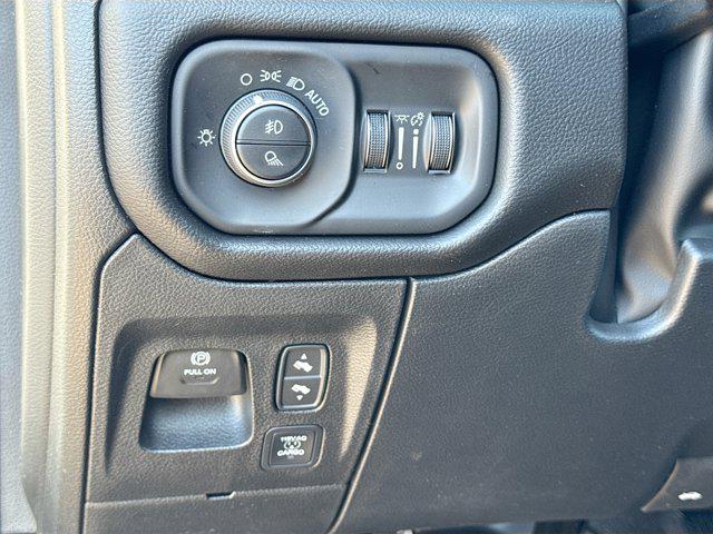 2026 Ram 1500 Rebel Crew Cab 4x4 5'7" Box