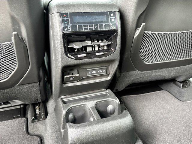 2026 Jeep Grand Cherokee L Limited Reserve 4x4