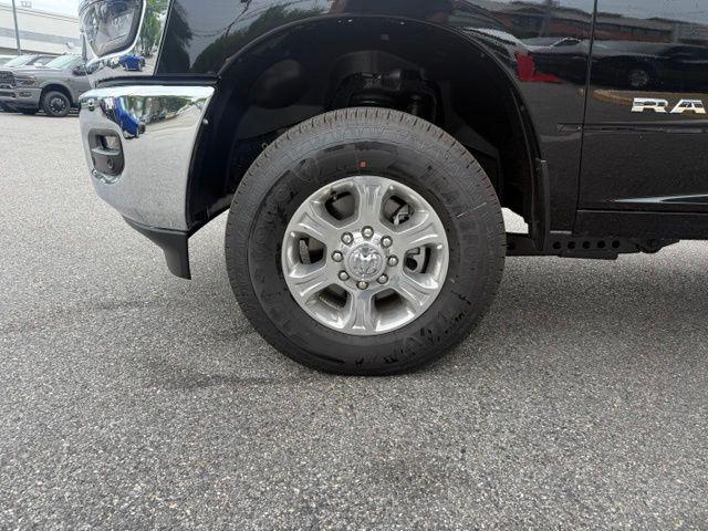 2026 Ram 2500 Big Horn Crew Cab 4x4 6'4" Box