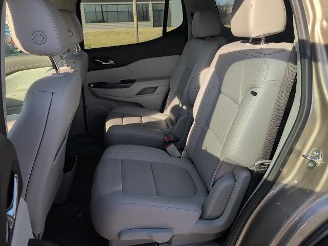 2022 GMC Acadia AWD SLT