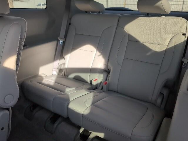 2022 GMC Acadia AWD SLT