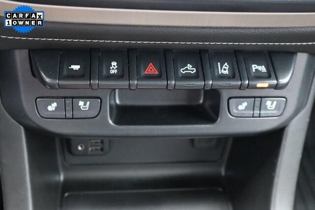 2022 GMC Canyon 4WD Crew Cab Short Box Denali