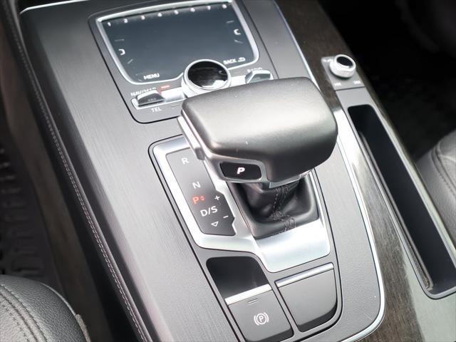 2020 Audi Q5 Premium Plus 55 TFSI e quattro S tronic