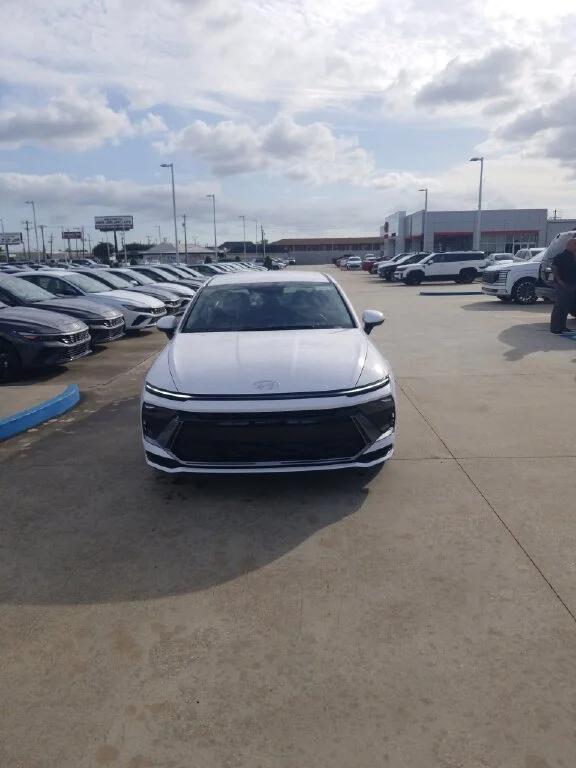 2026 Hyundai Sonata SE
