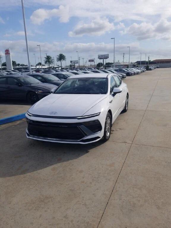 2026 Hyundai Sonata SE