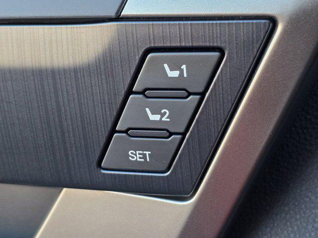2026 Toyota Tundra Platinum Hybrid CrewMax 5.5' Bed