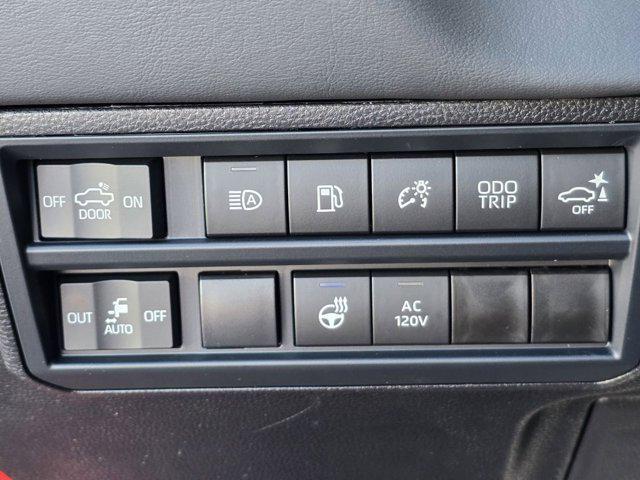 2026 Toyota Tundra Platinum Hybrid CrewMax 5.5' Bed