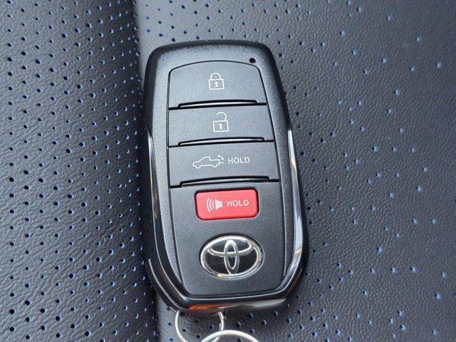2026 Toyota Tundra Platinum Hybrid CrewMax 5.5' Bed