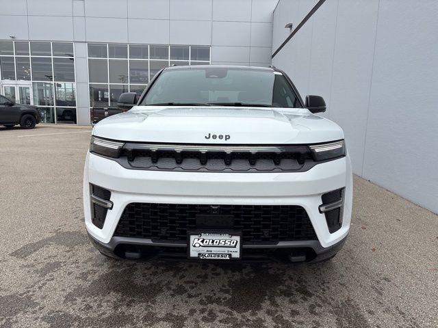 2026 Wagoneer Grand Wagoneer GRAND WAGONEER UPLAND 4X4