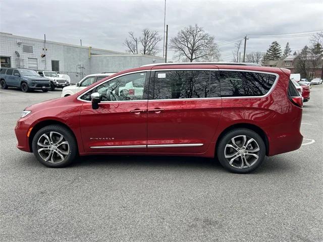 2026 Chrysler Pacifica Pinnacle AWD
