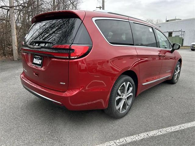2026 Chrysler Pacifica Pinnacle AWD