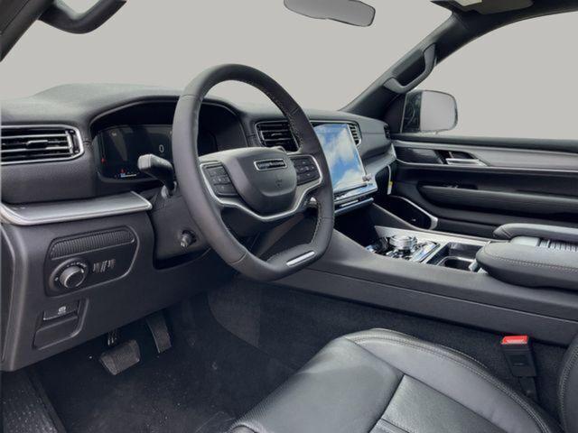 2026 Jeep Grand Wagoneer L 4x4