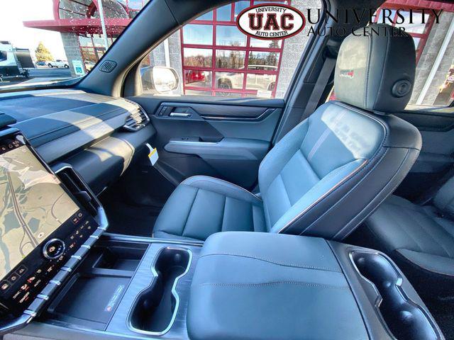 2026 GMC Acadia AT4 AWD