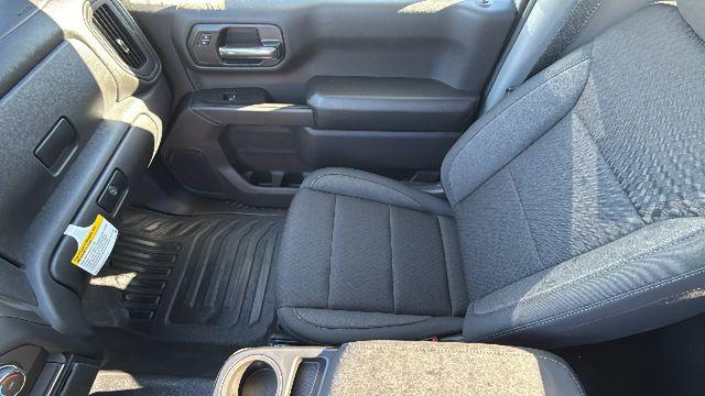 2026 Chevrolet Silverado 1500 4WD Regular Cab Long Bed WT
