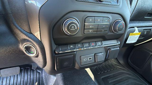 2026 Chevrolet Silverado 1500 4WD Regular Cab Long Bed WT