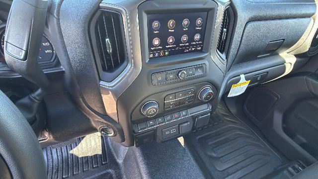 2026 Chevrolet Silverado 1500 4WD Regular Cab Long Bed WT