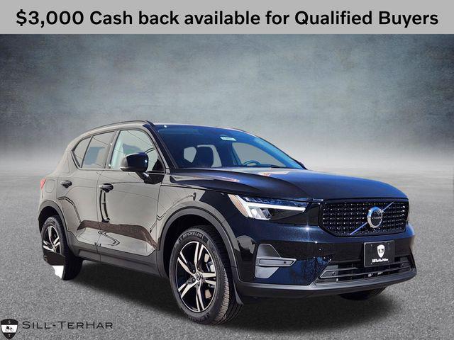2026 Volvo XC40 Core, B5 AWD Gas mild hybrid, Dark for sale in Broomfield, CO