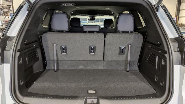 2026 GMC Acadia Elevation AWD