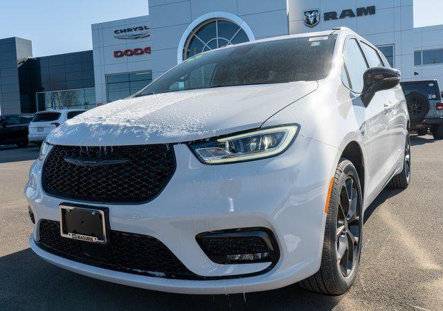 2026 Chrysler Pacifica PACIFICA SELECT AWD