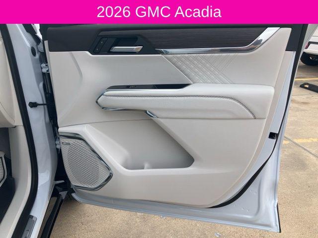2026 GMC Acadia Denali FWD