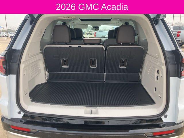 2026 GMC Acadia Denali FWD