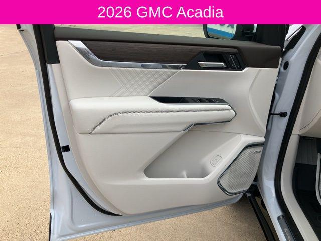 2026 GMC Acadia Denali FWD