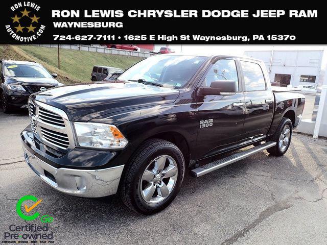 2017 RAM 1500 Big Horn Crew Cab 4x4 57 Box