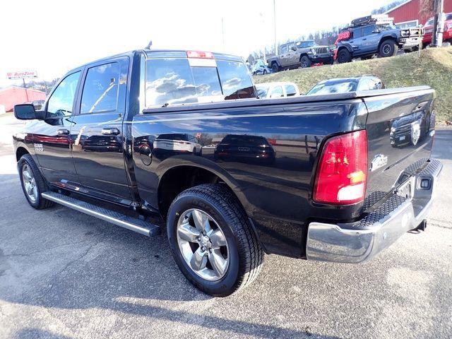 2017 RAM 1500 Big Horn Crew Cab 4x4 57 Box