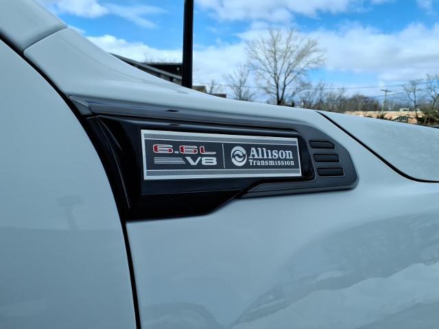 2024 GMC Sierra 3500HD 4WD Crew Cab Standard Bed AT4