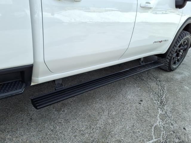 2024 GMC Sierra 3500HD 4WD Crew Cab Standard Bed AT4