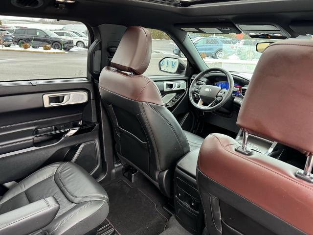 2022 Ford Explorer Platinum