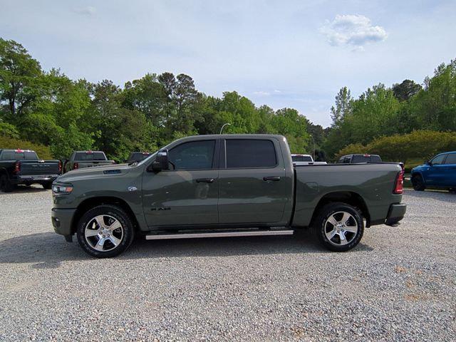2026 RAM 1500 Express Crew Cab 4x4 57 Box