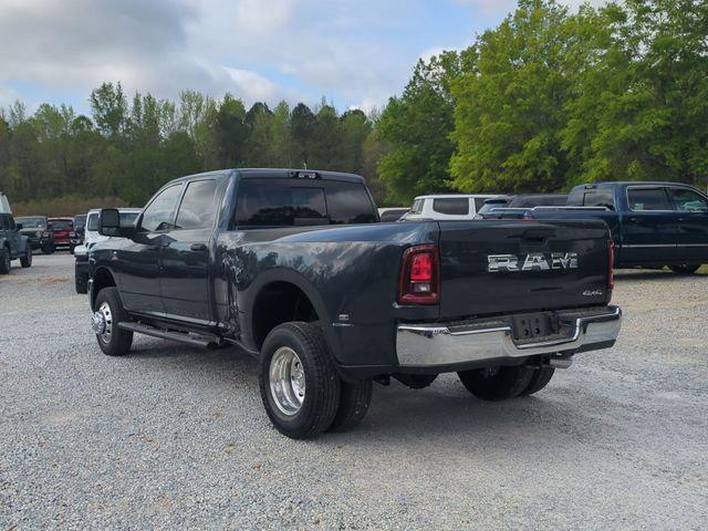 2026 RAM Ram 3500 RAM 3500 TRADESMAN CREW CAB 4X4 8 BOX