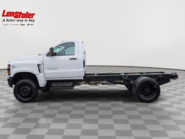 2024 Chevrolet Silverado 6500HD 1WT 2024 Chevrolet Silverado 6500HD 1WT