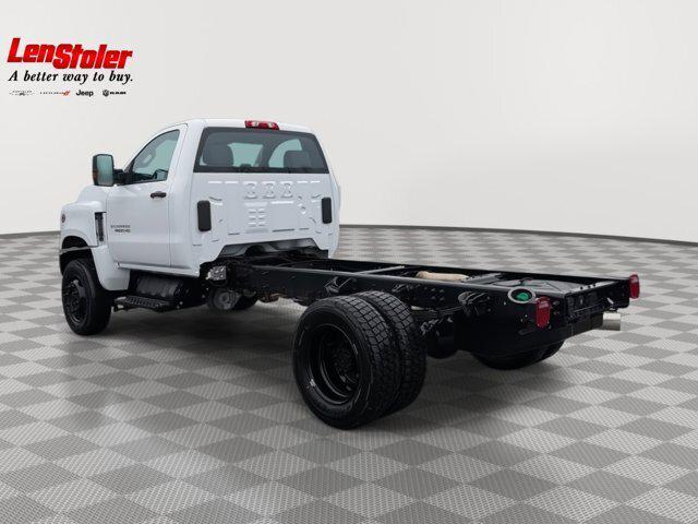 2024 Chevrolet Silverado 6500HD 1WT 2024 Chevrolet Silverado 6500HD 1WT