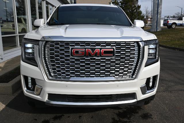 2022 GMC Yukon 4WD Denali