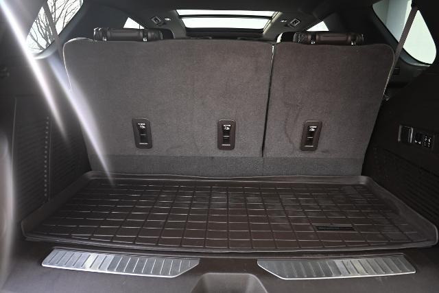 2022 GMC Yukon 4WD Denali