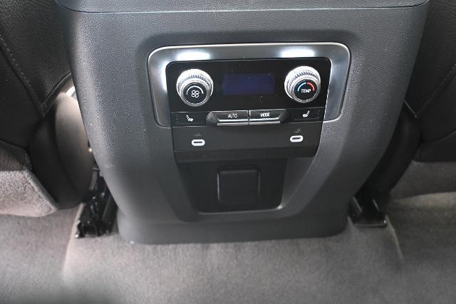 2022 GMC Yukon 4WD Denali