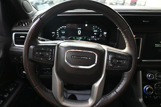 2022 GMC Yukon 4WD Denali