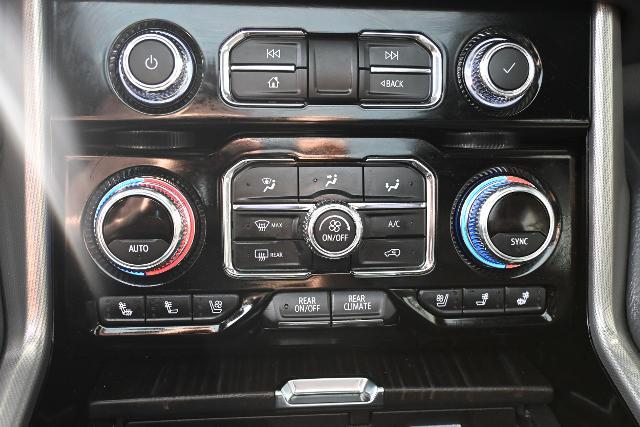 2022 GMC Yukon 4WD Denali