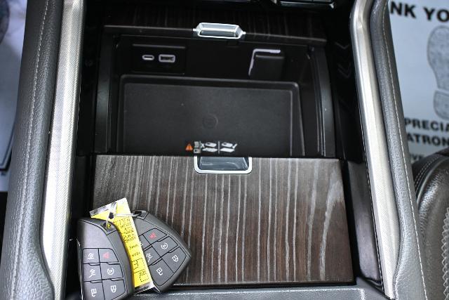 2022 GMC Yukon 4WD Denali