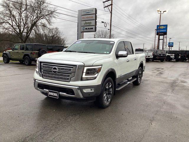 2024 Nissan TITAN Crew Cab Platinum Reserve 4x4 2024 Nissan TITAN Crew Cab Platinum Reserve 4x4