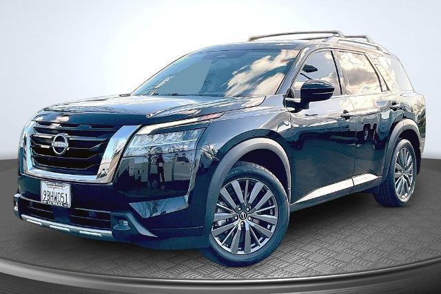 2022 Nissan Pathfinder SL 2WD for sale in Yuba City, CA