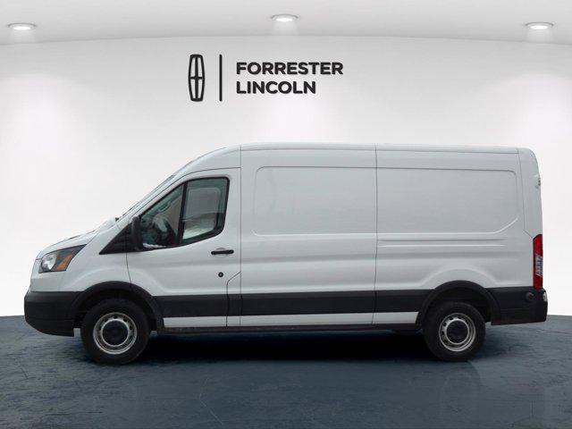 2019 Ford Transit 148 WB Medium Roof Cargo