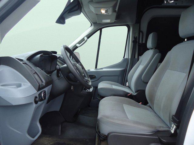 2019 Ford Transit 148 WB Medium Roof Cargo