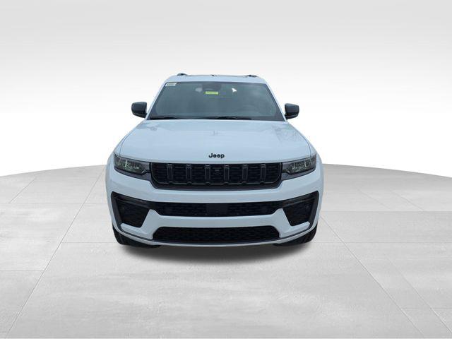 2026 Jeep Grand Cherokee GRAND CHEROKEE L LIMITED RESERVE 4X4