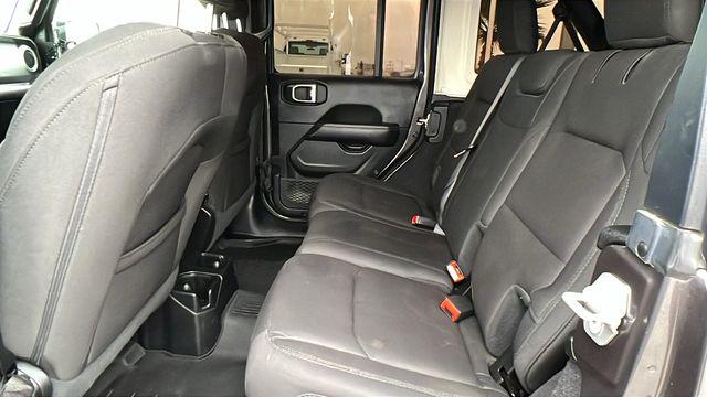 2021 Jeep Wrangler Sahara 4x4